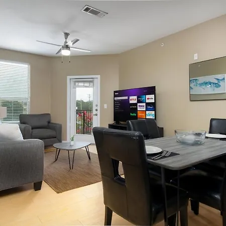 Private 2Br Apt Downtown By Riverwalk